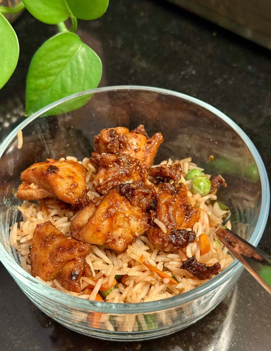 SPICED STICKY CHICKEN & GARLIC FRIED RICE
